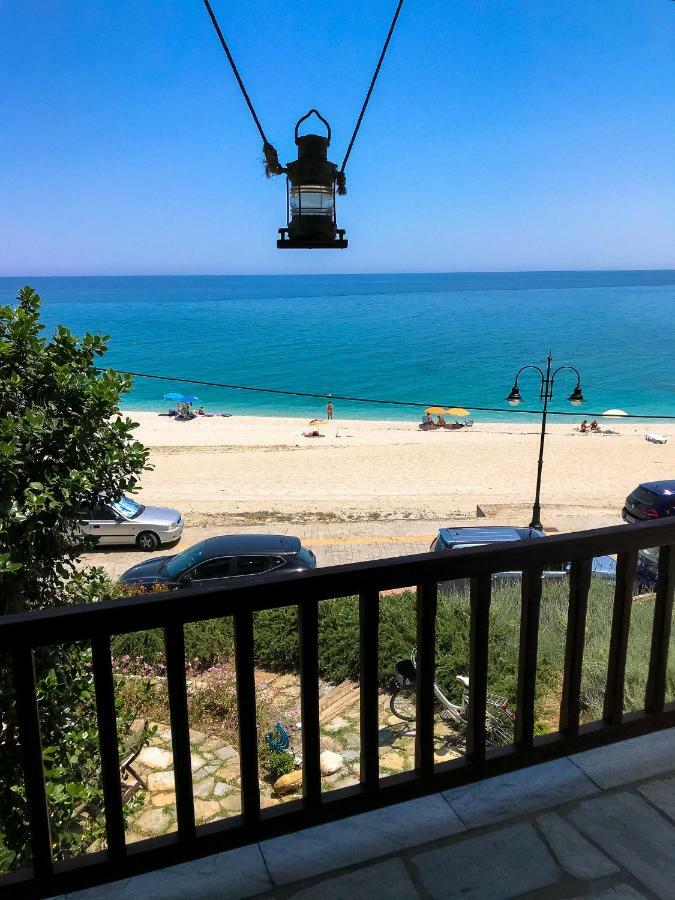 Papa Nero Beach House Agios Ioannis  Exterior photo